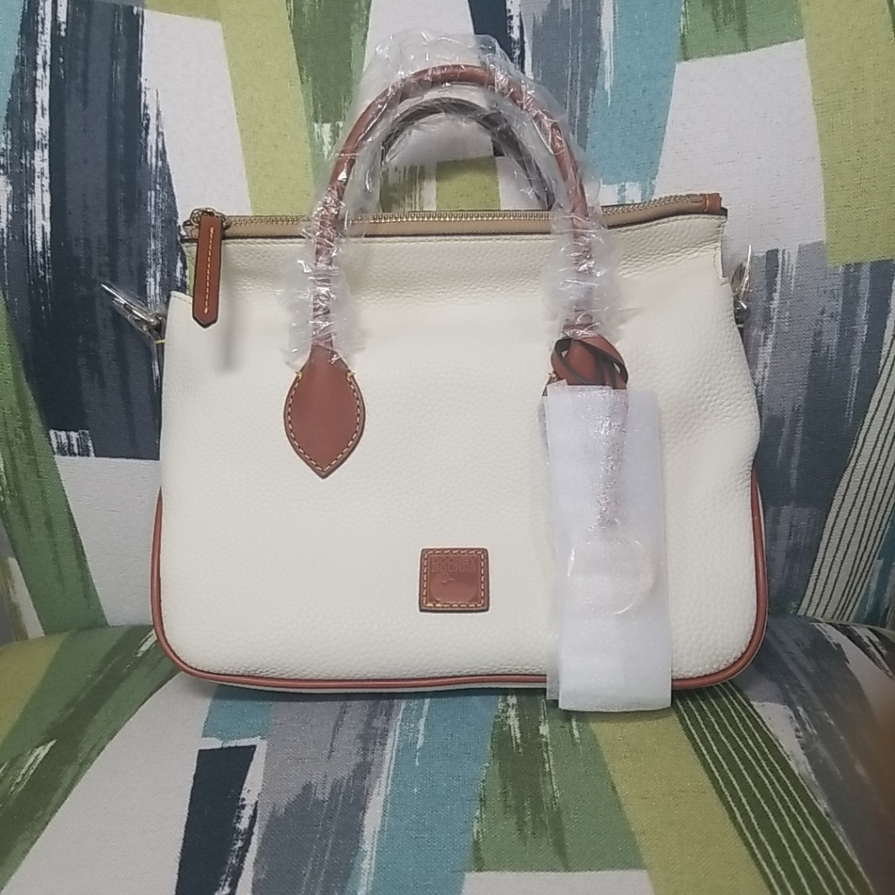 🎯Dooney & Bourke Pebbled Leather Satchel Crossbody Shoulder Bag In White